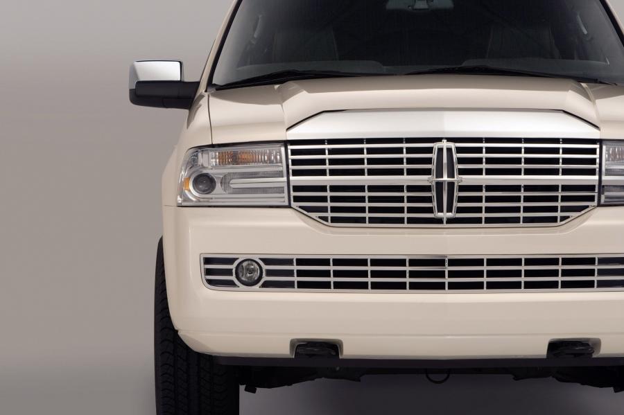  Lincoln Navigator L 2006 года  (фото 31 из 50)